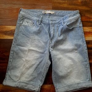 Levi bermuda shorts